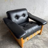Vintage 1970s Italian Armchair by Poltrona Munari — Black Leather with Pine Wood Frame