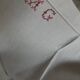 Set de 6 serviettes en lin caviar 1930 brodées MG rouge 65 x 85