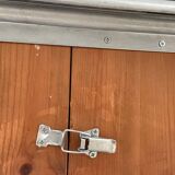 Round extendable table