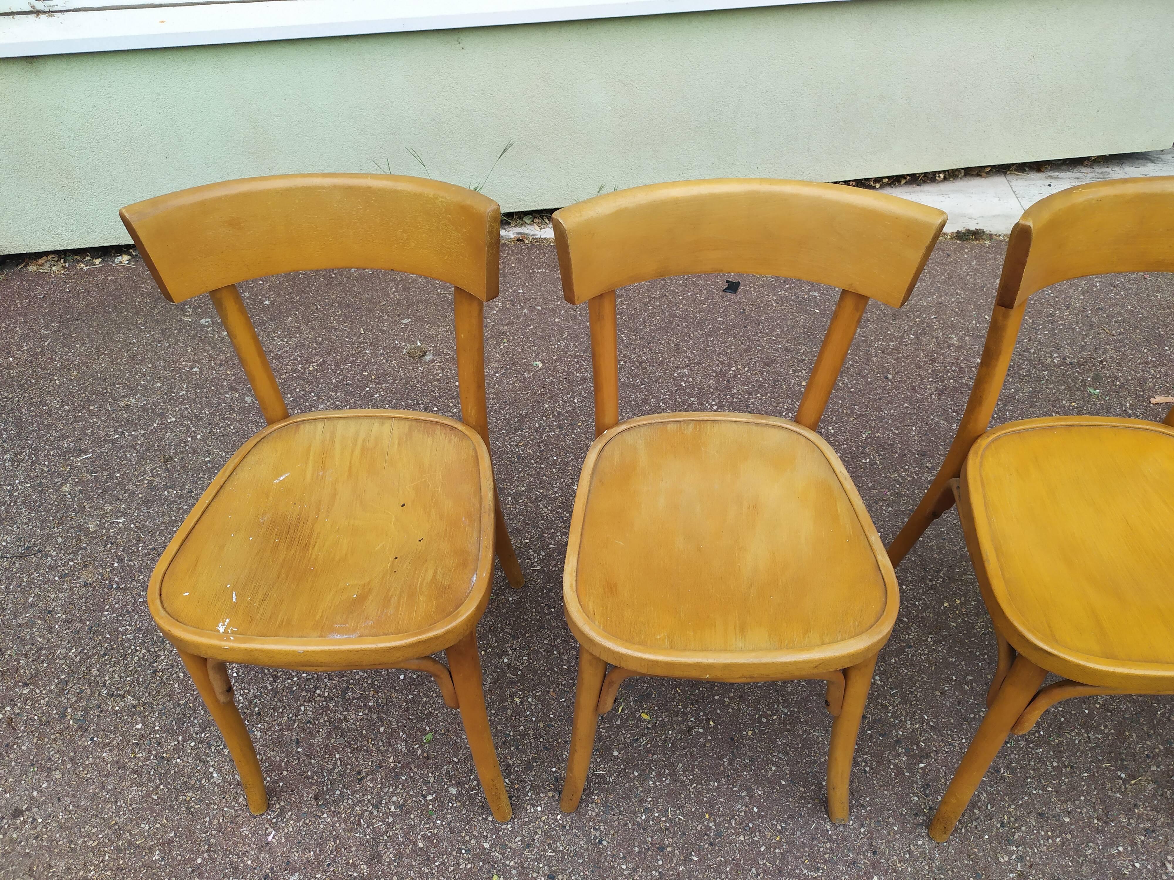 Lot de 4 chaises de bistrot en bois