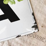 Curved enamelled plate "Letter A"