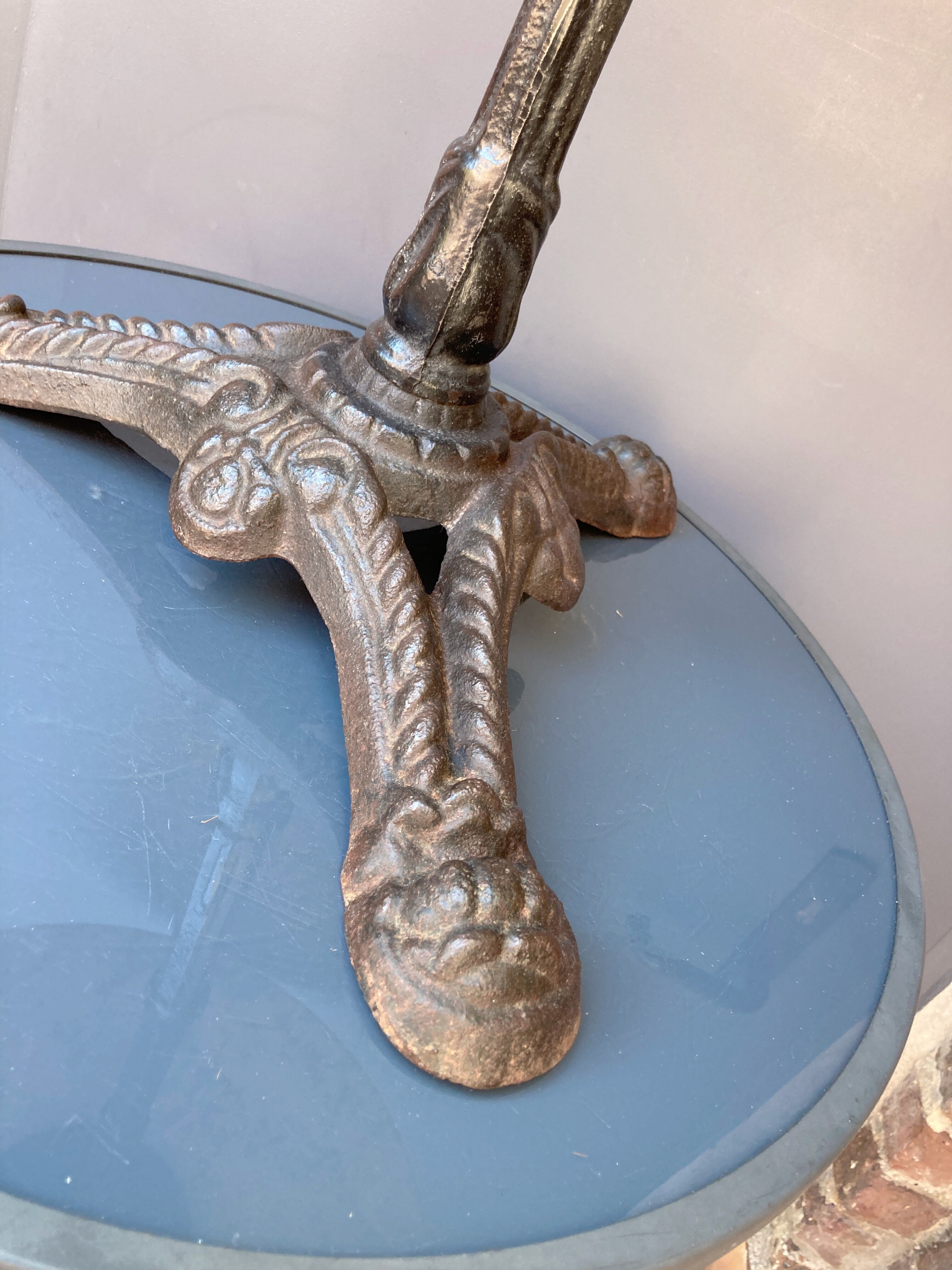 Bistro table marble and cast iron art deco