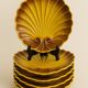 Vintage shell-shaped plates