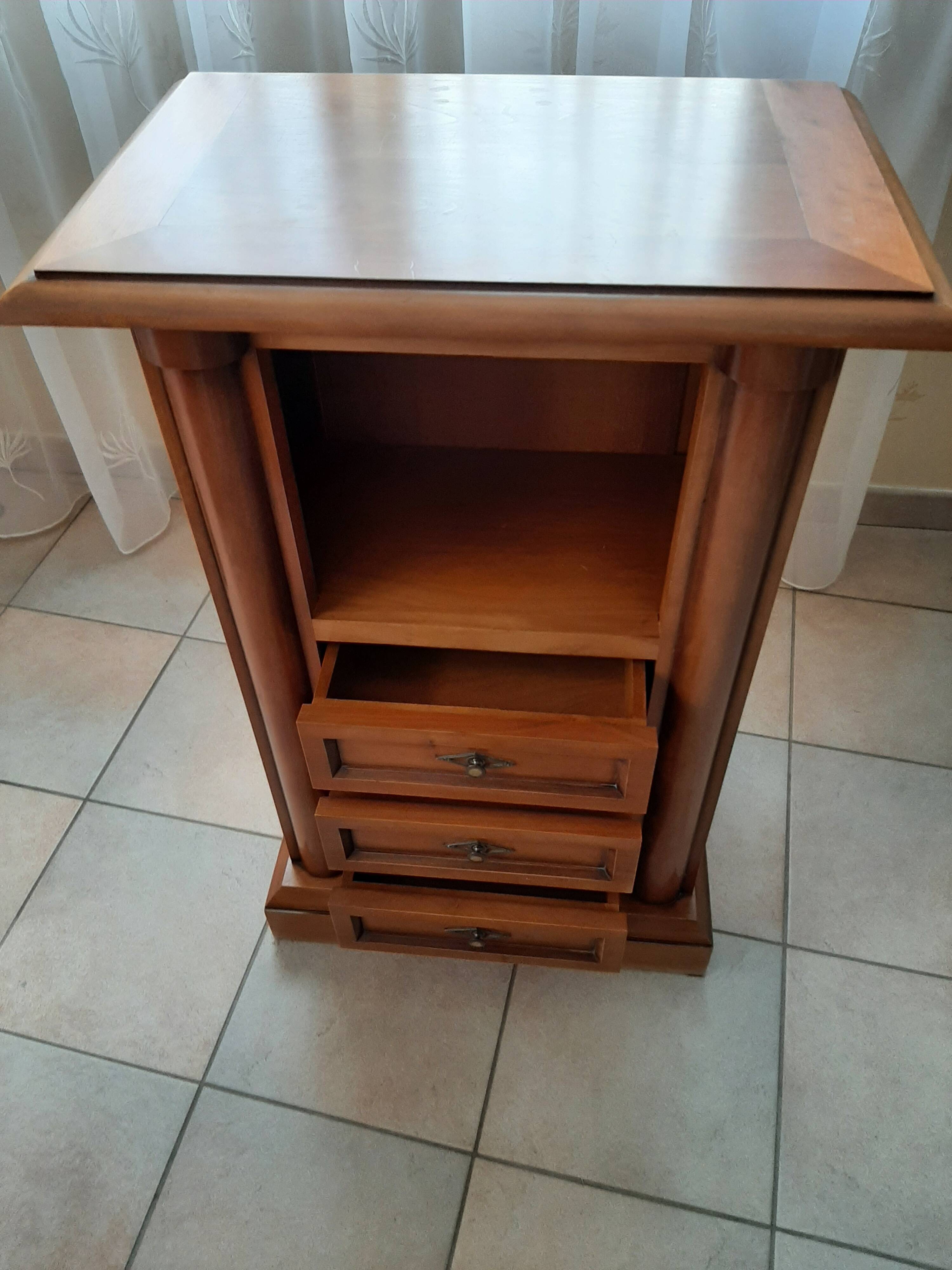 Small weekly secretary