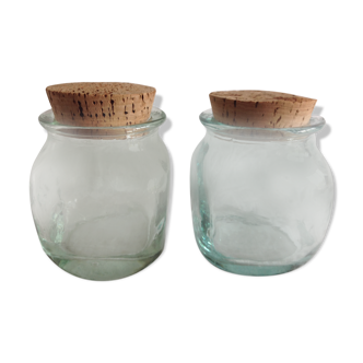 Duo of bulled jars