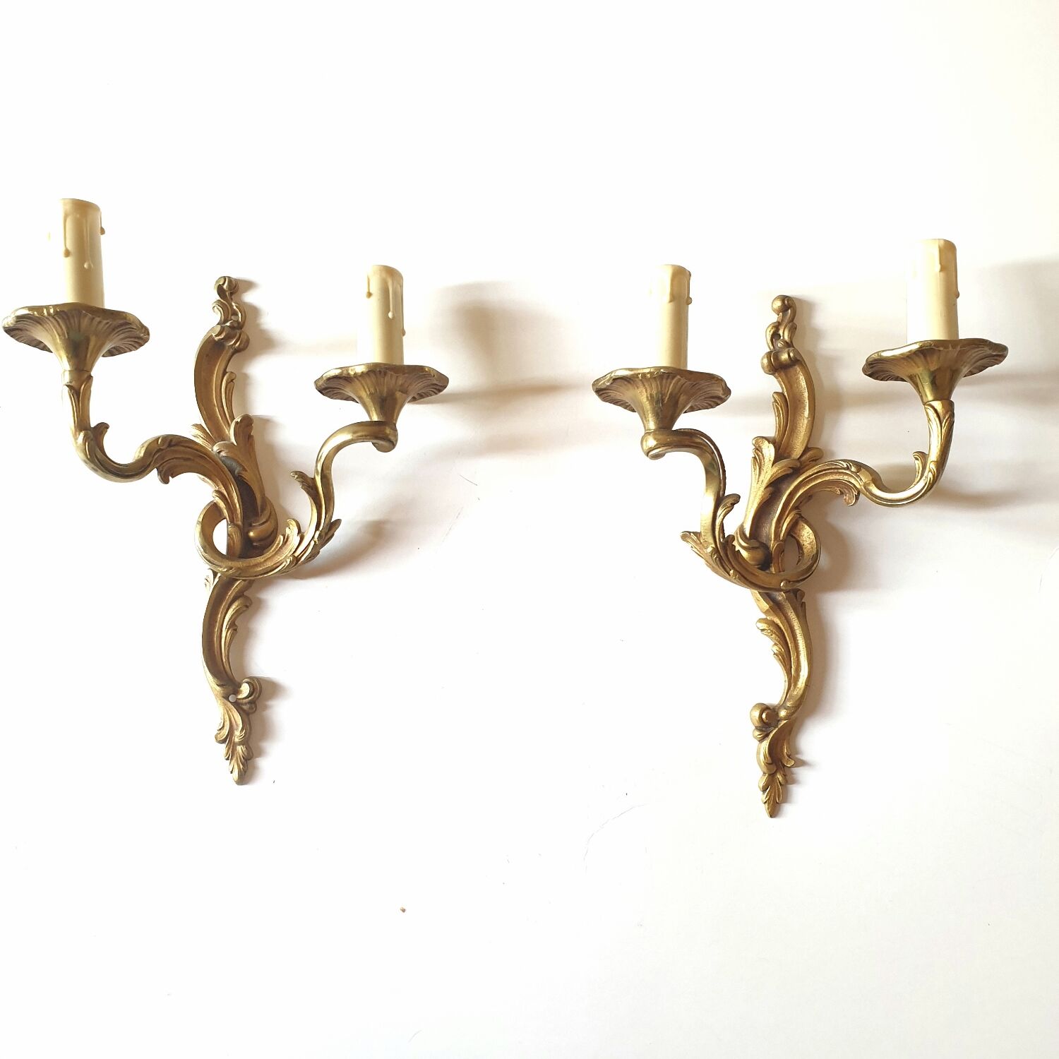Pair of wall lamp in gilded bronze XXth style Louis XV France