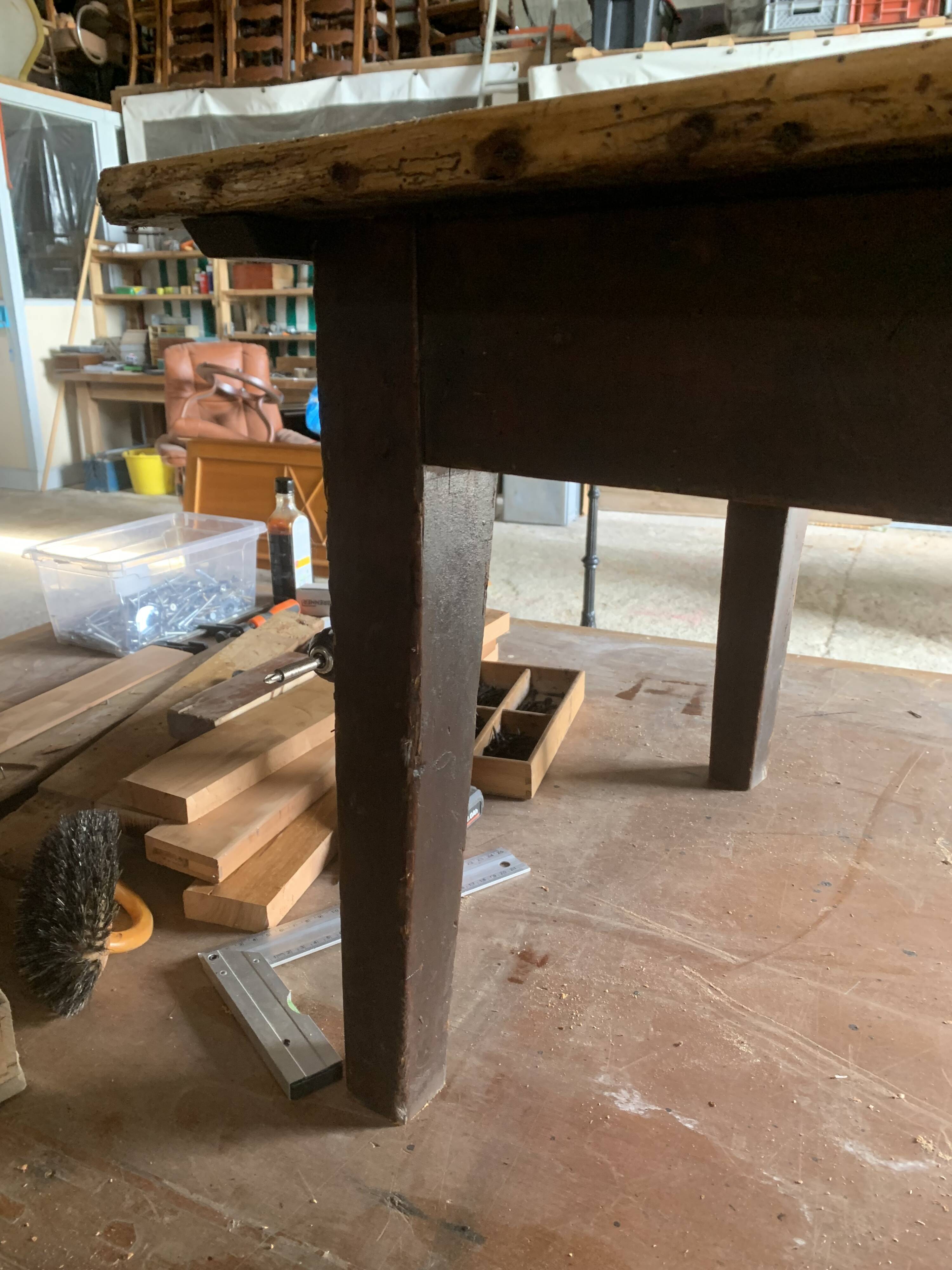 Countryside coffee table