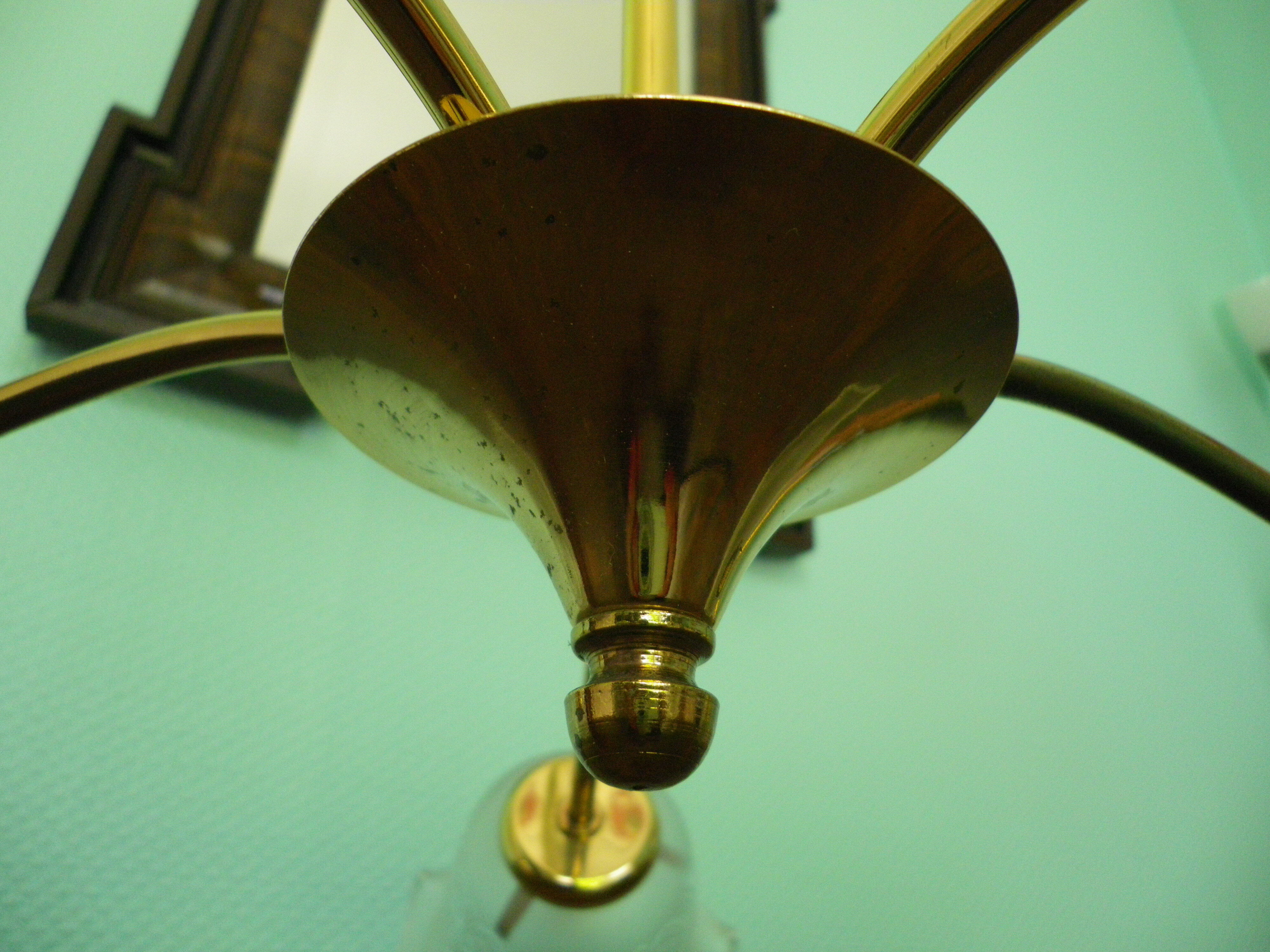 Gilded metal chandelier, 5 branches, opaque glass cupola - 60s/70s