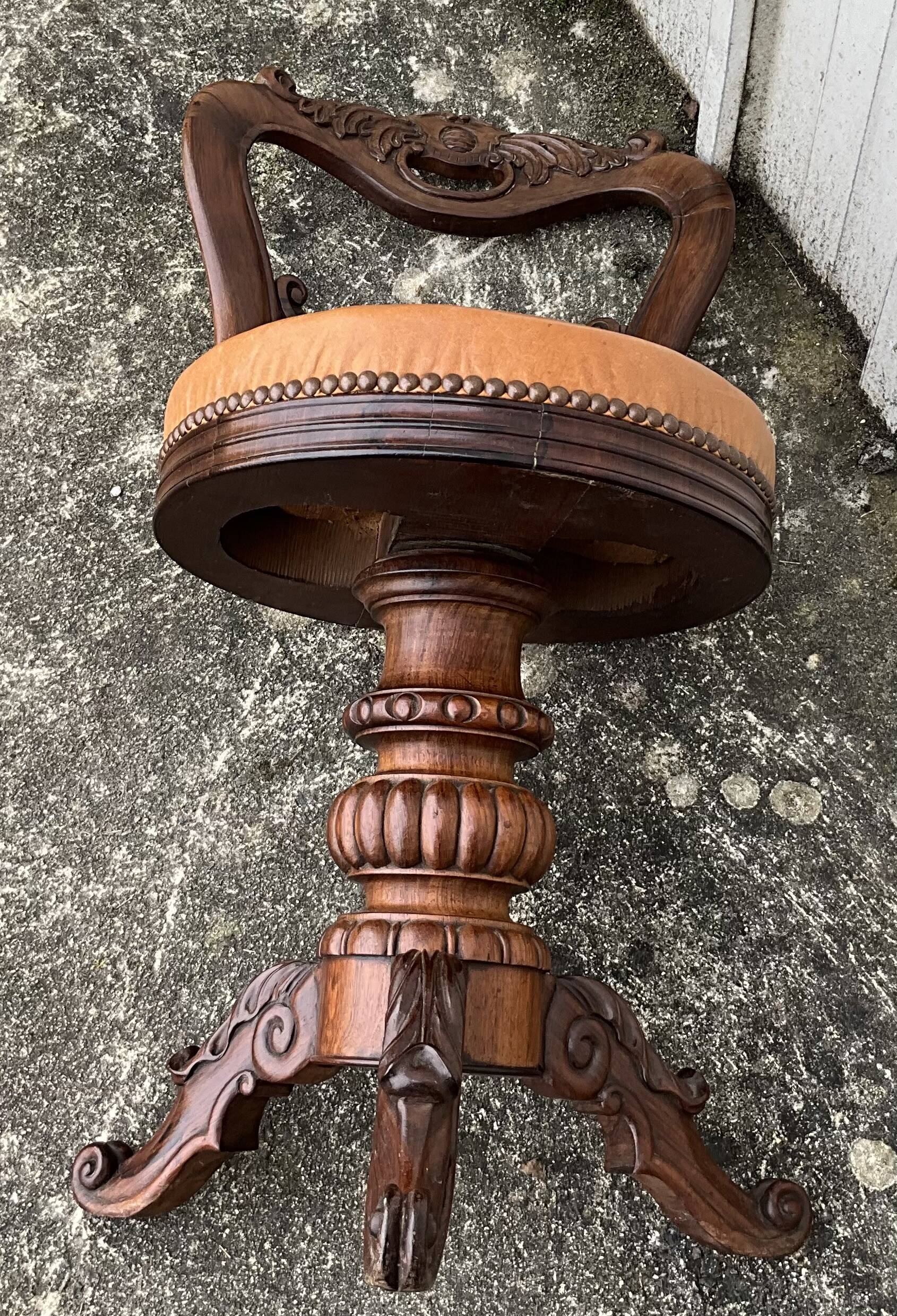 Mid-19th century solid walnut harpist's chair