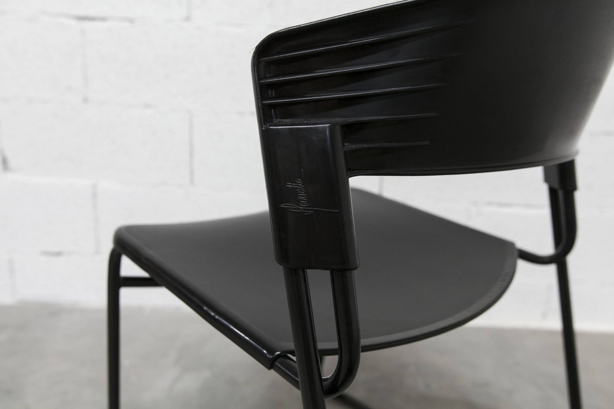 Paolo Favaretto Airborne Steelcase Strafor Chair 1989