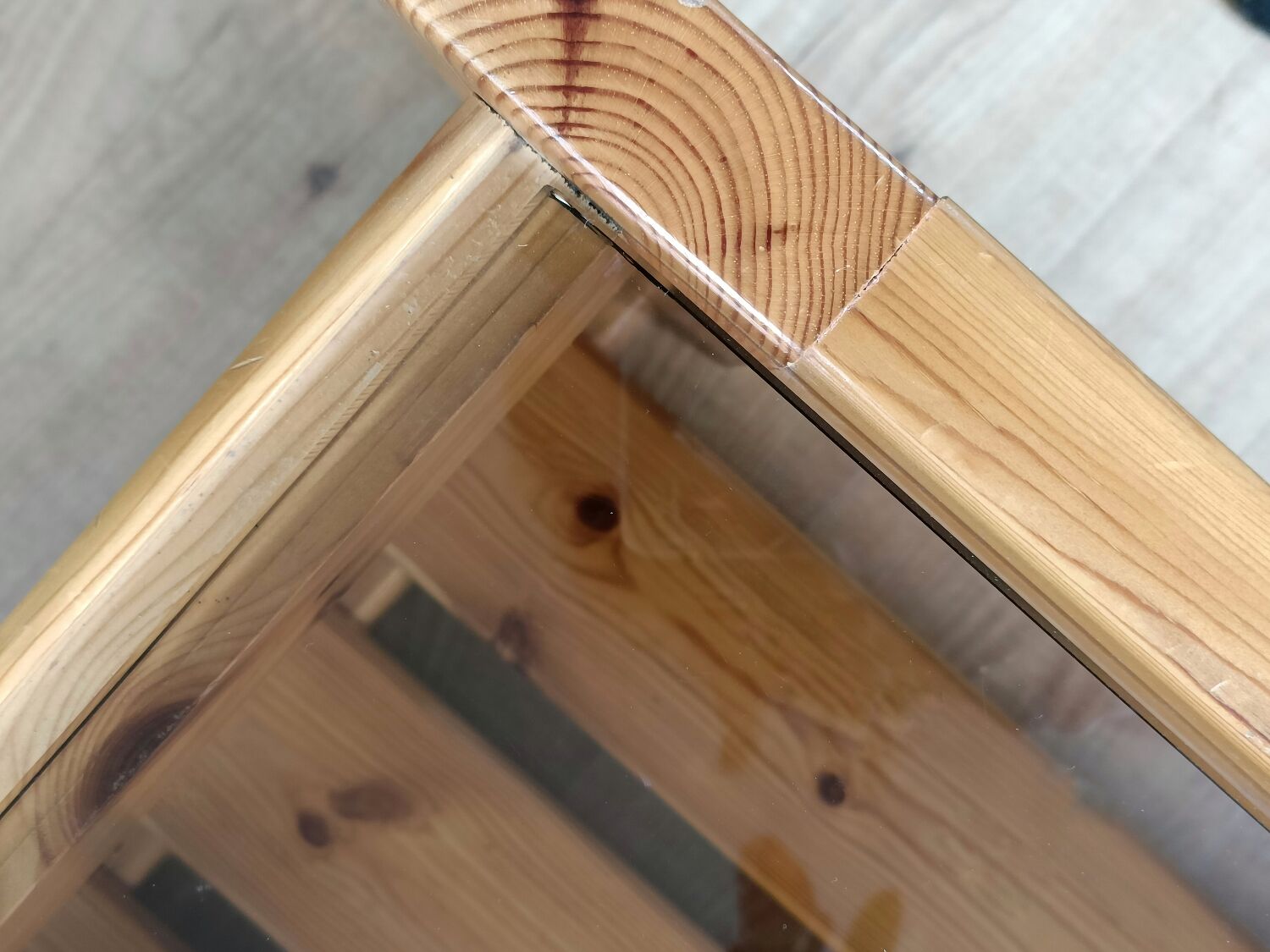 Vintage coffee table in pine and smoked glass, 1970-1980