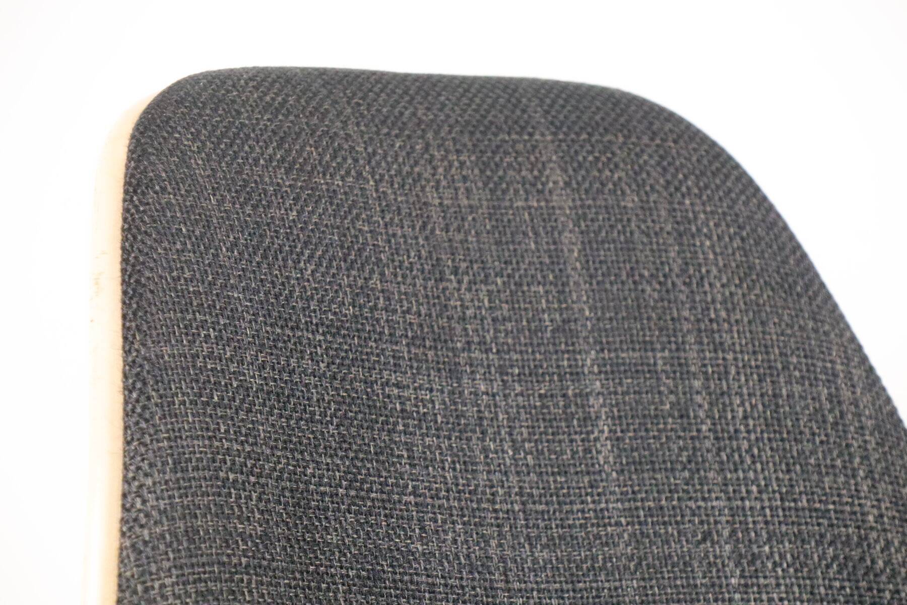Chaise Eames Herman Miller - Fibre de verre pivotante réglable - 1960