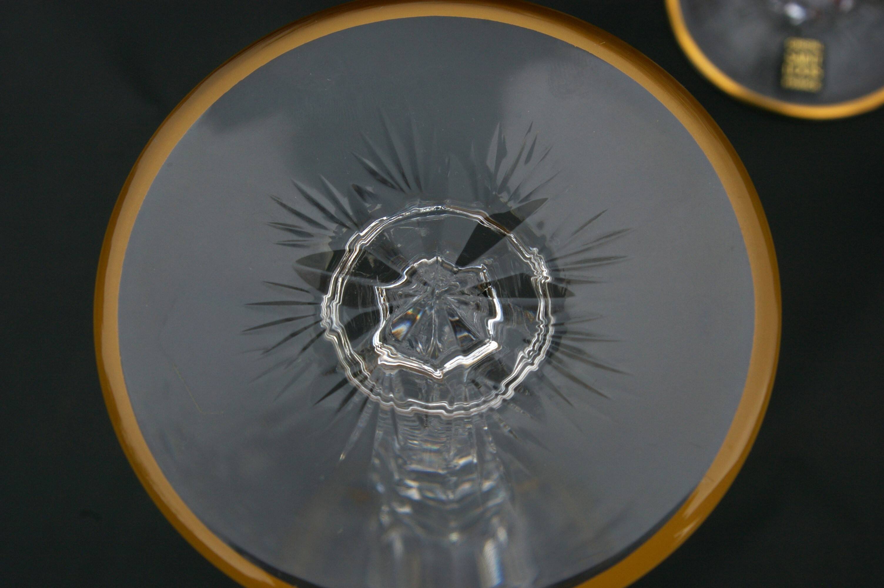 ST LOUIS Excellence - 4 large gold cut crystal wine glasses - H 22.4