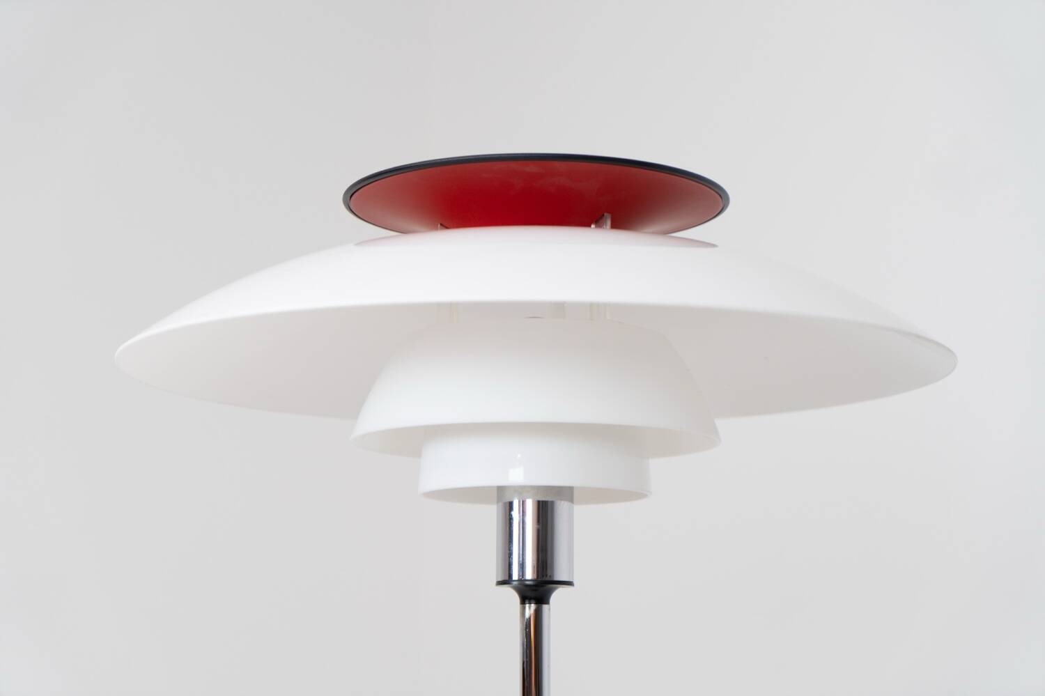 Lampadaire PH80 de Poul Henningsen pour Louis Poulsen (Danemark, années 1980).