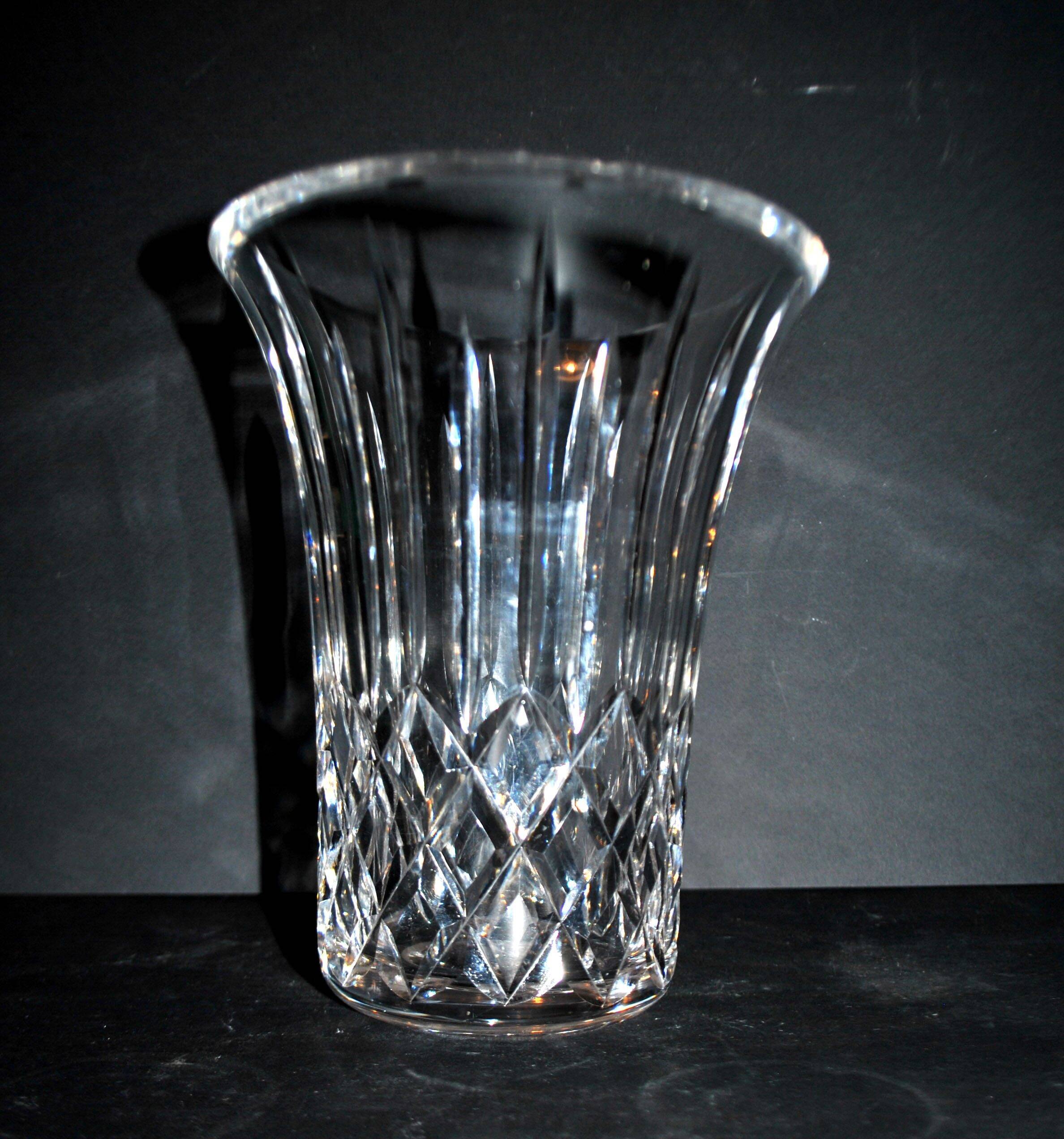Cut crystal vase signed "Cristal St Louis France" H20