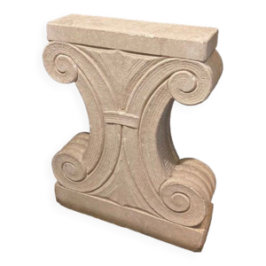 pied en pierre table