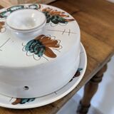 Vintage cheese service in ceramic with floral decoration from the 70s.