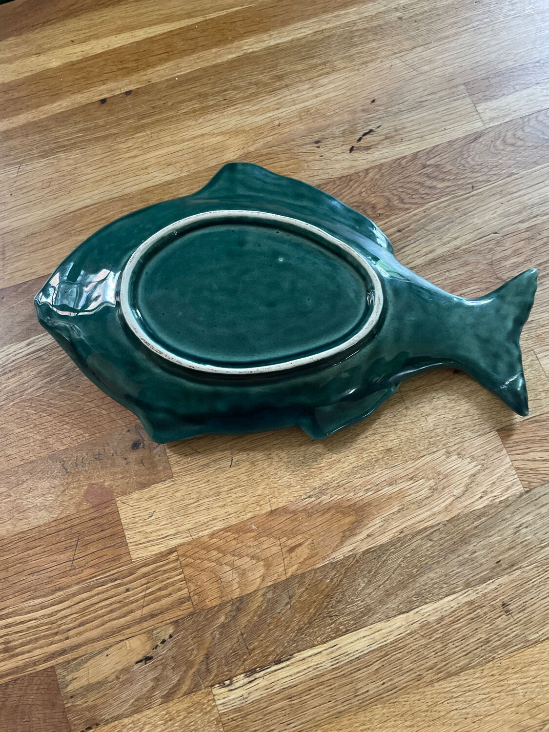Dish or large vintage ceramic fish dish