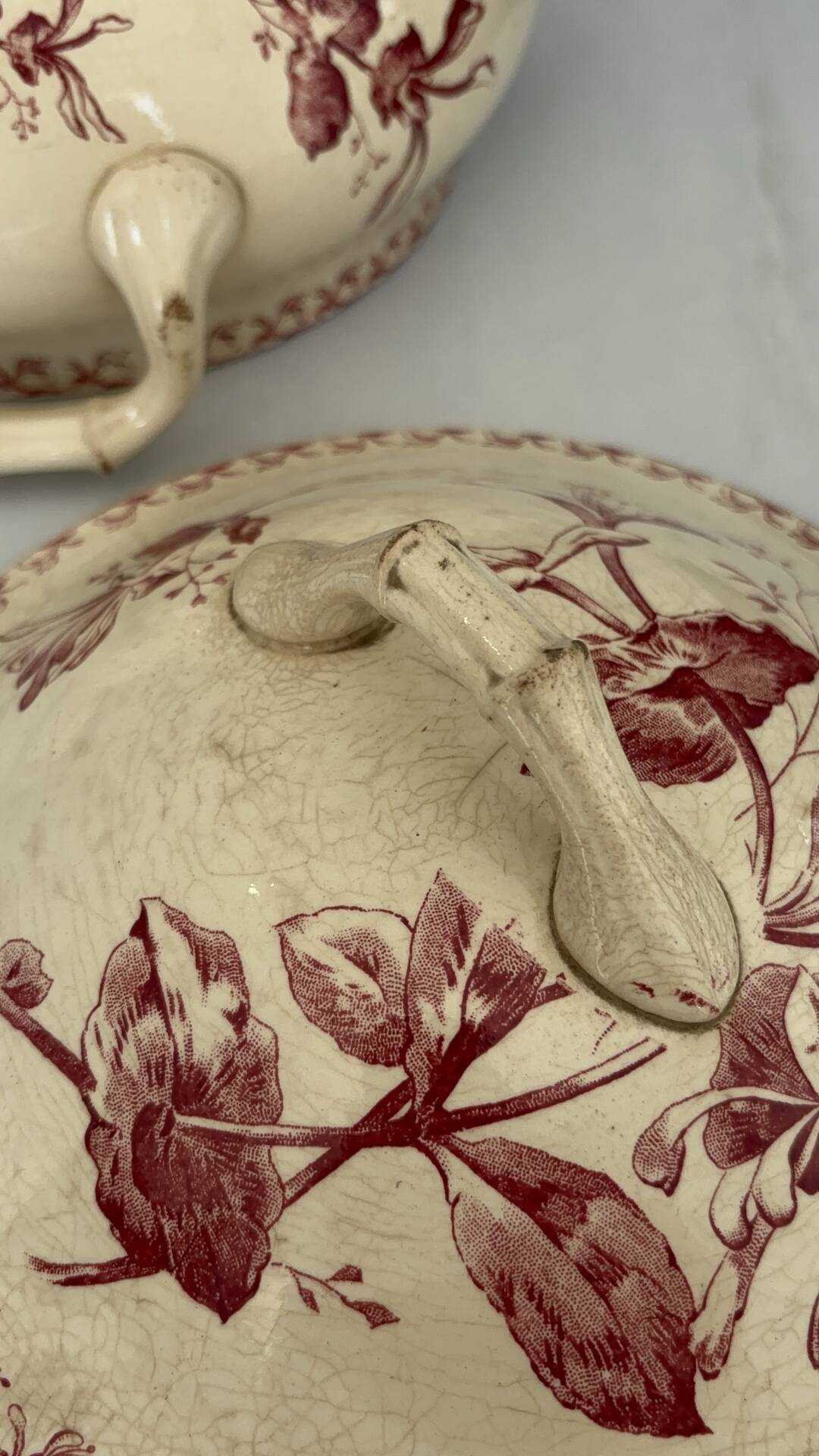 Red earthenware soup tureen, Gien factory, honeysuckle model.