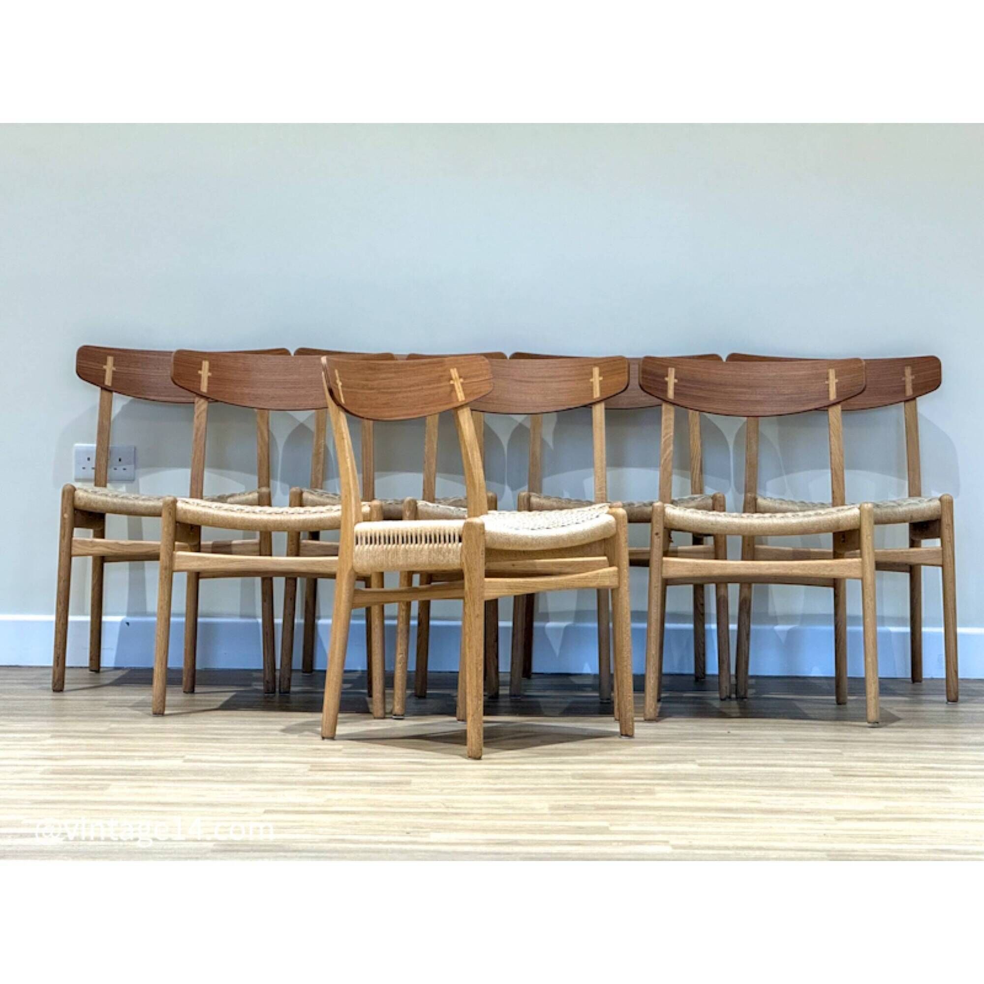 CH23 Dining Chairs by Hans J. Wegner for Carl Hansen & Søn, 1950s, Set of 8