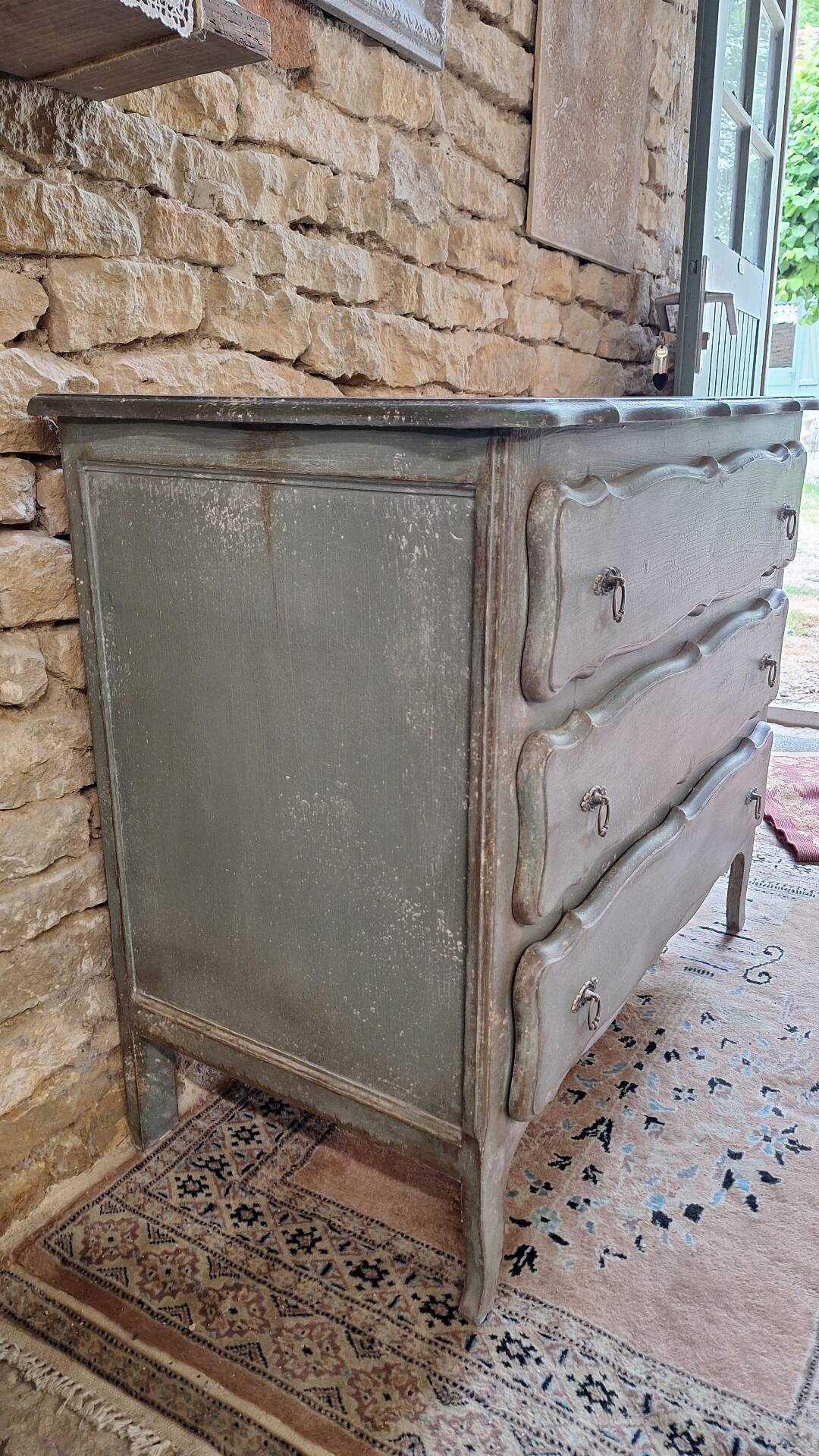 Commode
