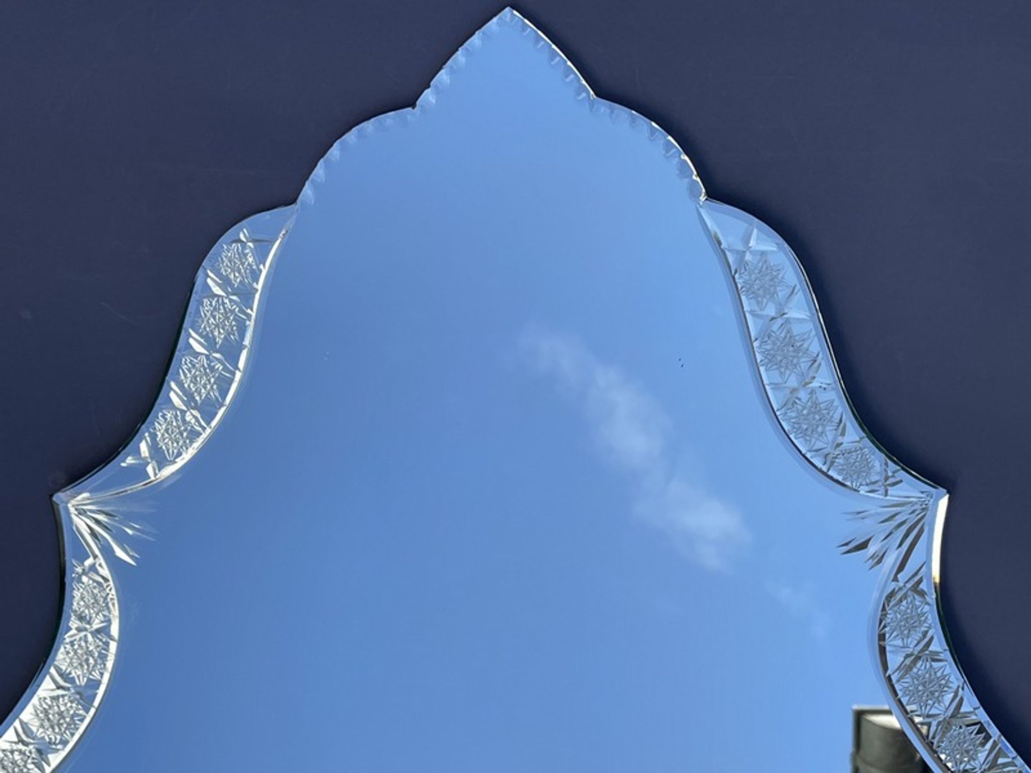 Mirror eventful shape bisauté carved chiseled Venetian mirror of Venice XXth