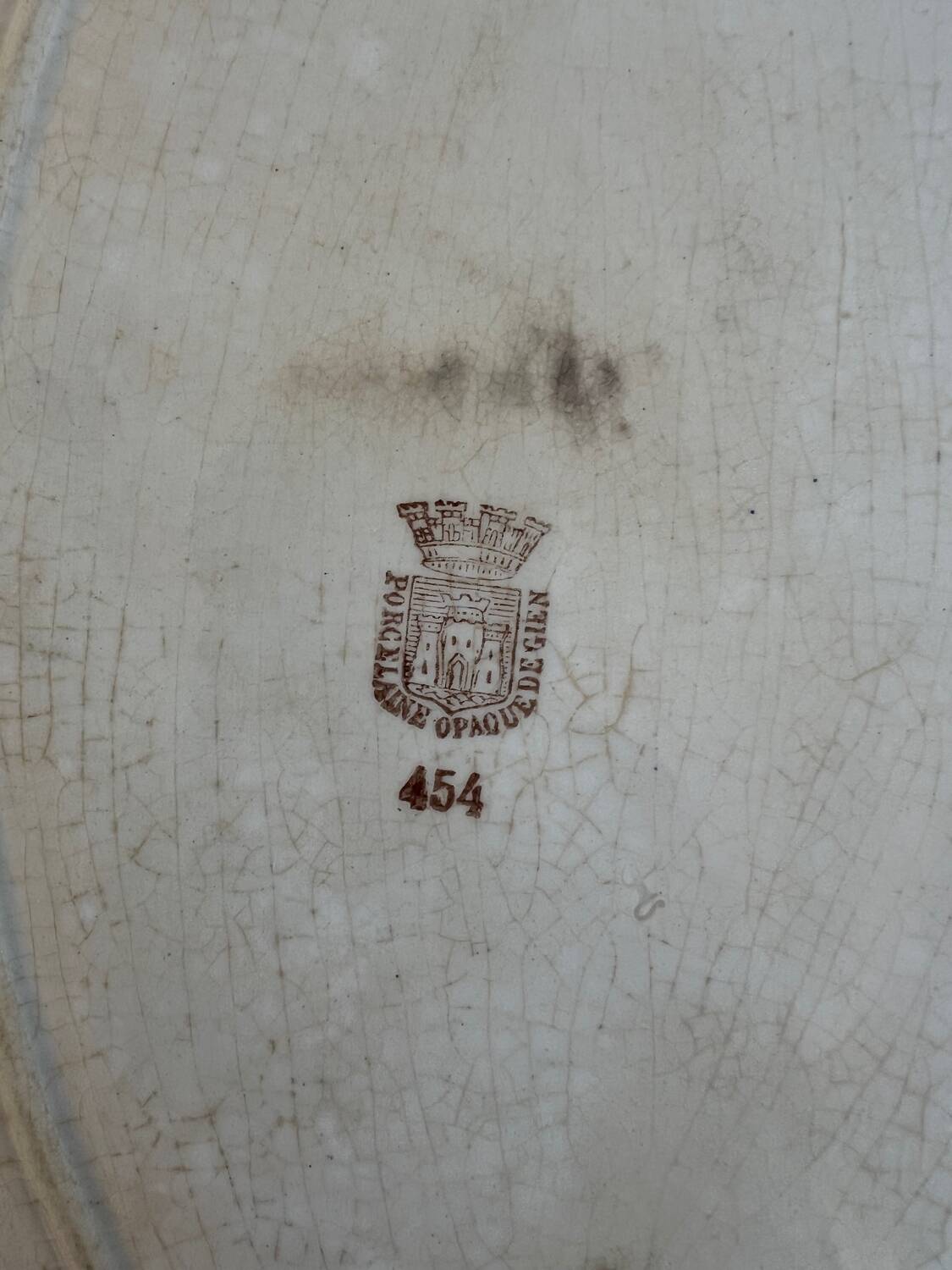 Plat de présentation gien