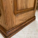 Pine shopping counter