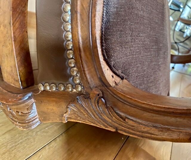 Late 19th century Louis XV-style office chair