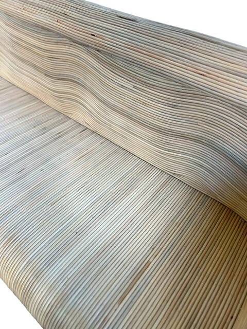 Curved wicker living seat / sofa