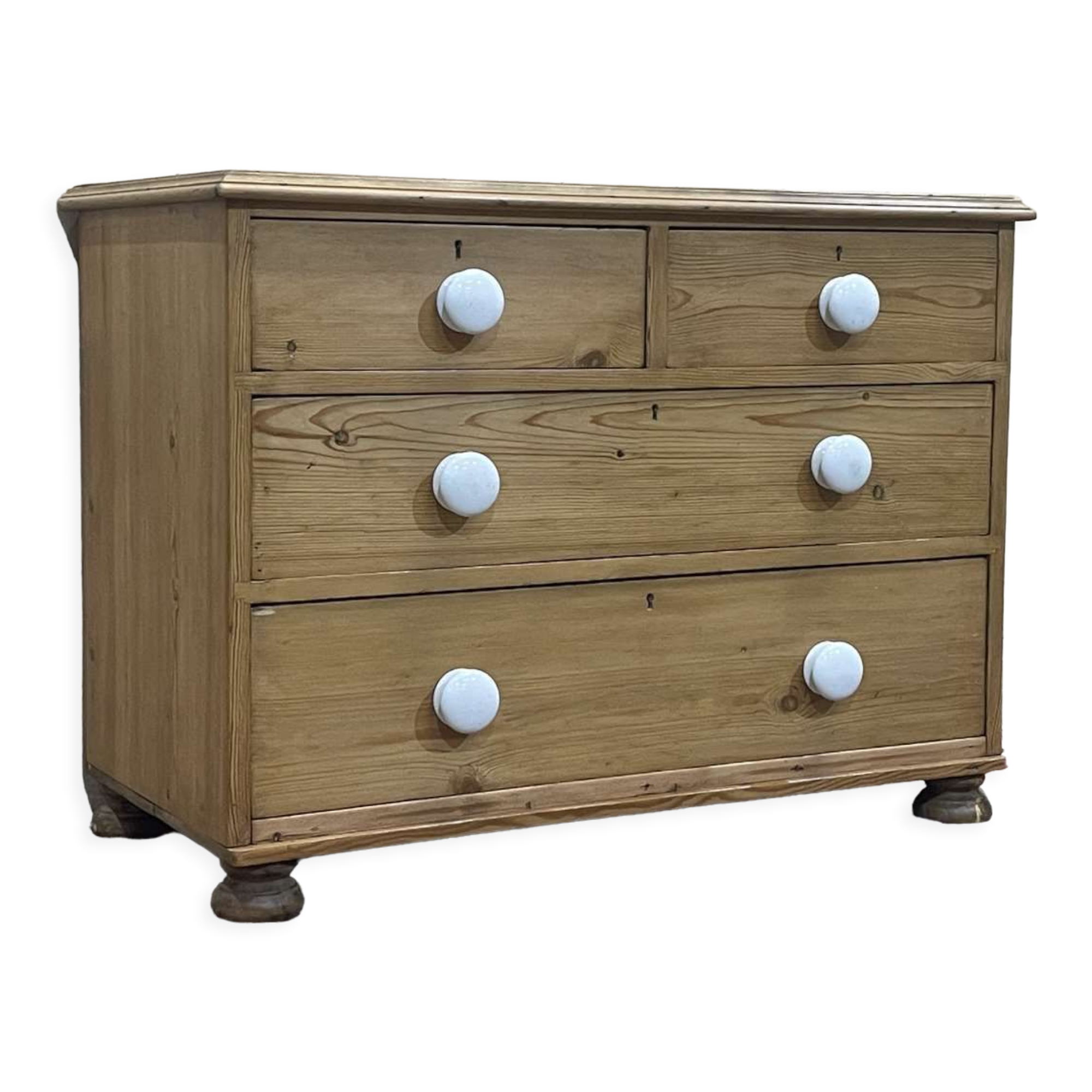 Victorian chest of drawers nineteenth in fir