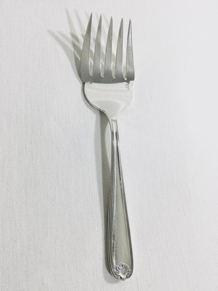 Christofle Berain pattern fish serving cutlery