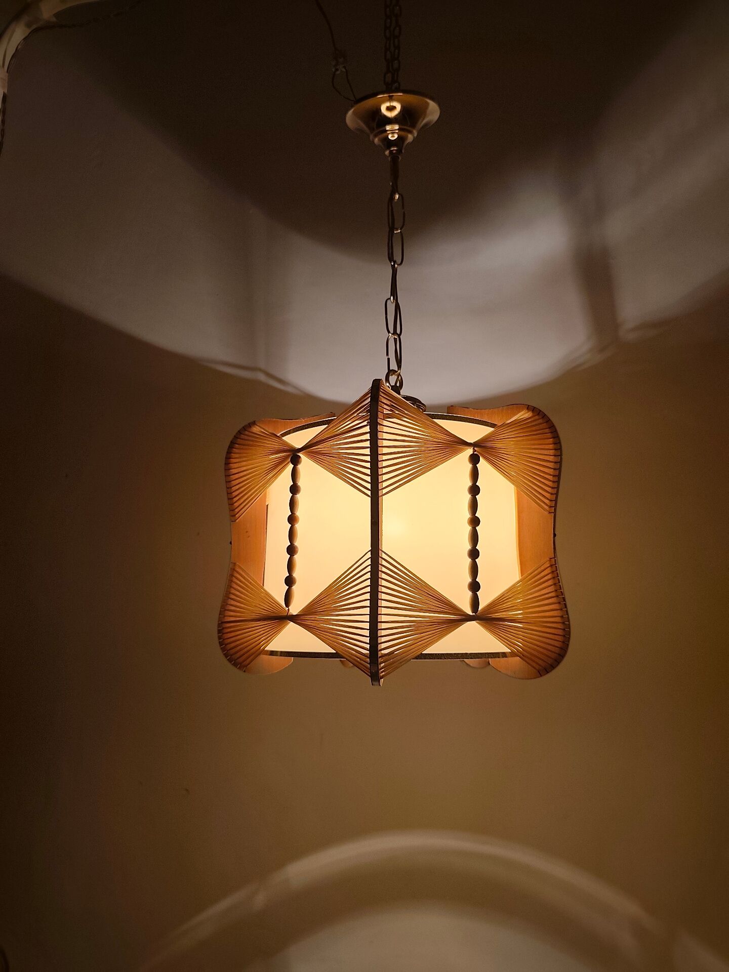 Raffia and wood ceiling lamp. Spain, 1970s.