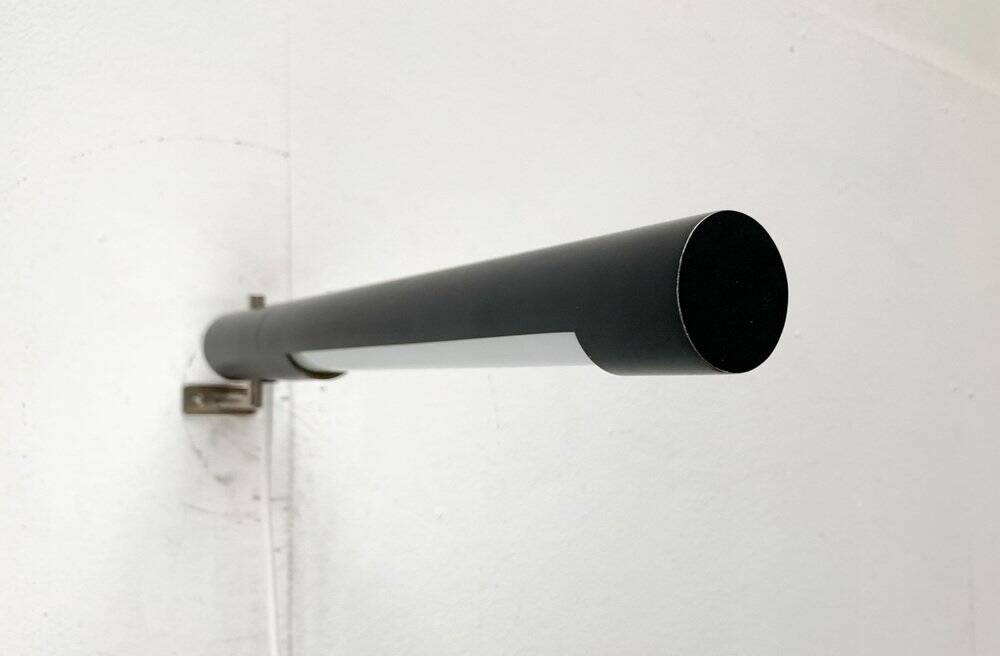 Mid-century minimalist wall lamp by Egon Eiermann for Beisl, 1960s.