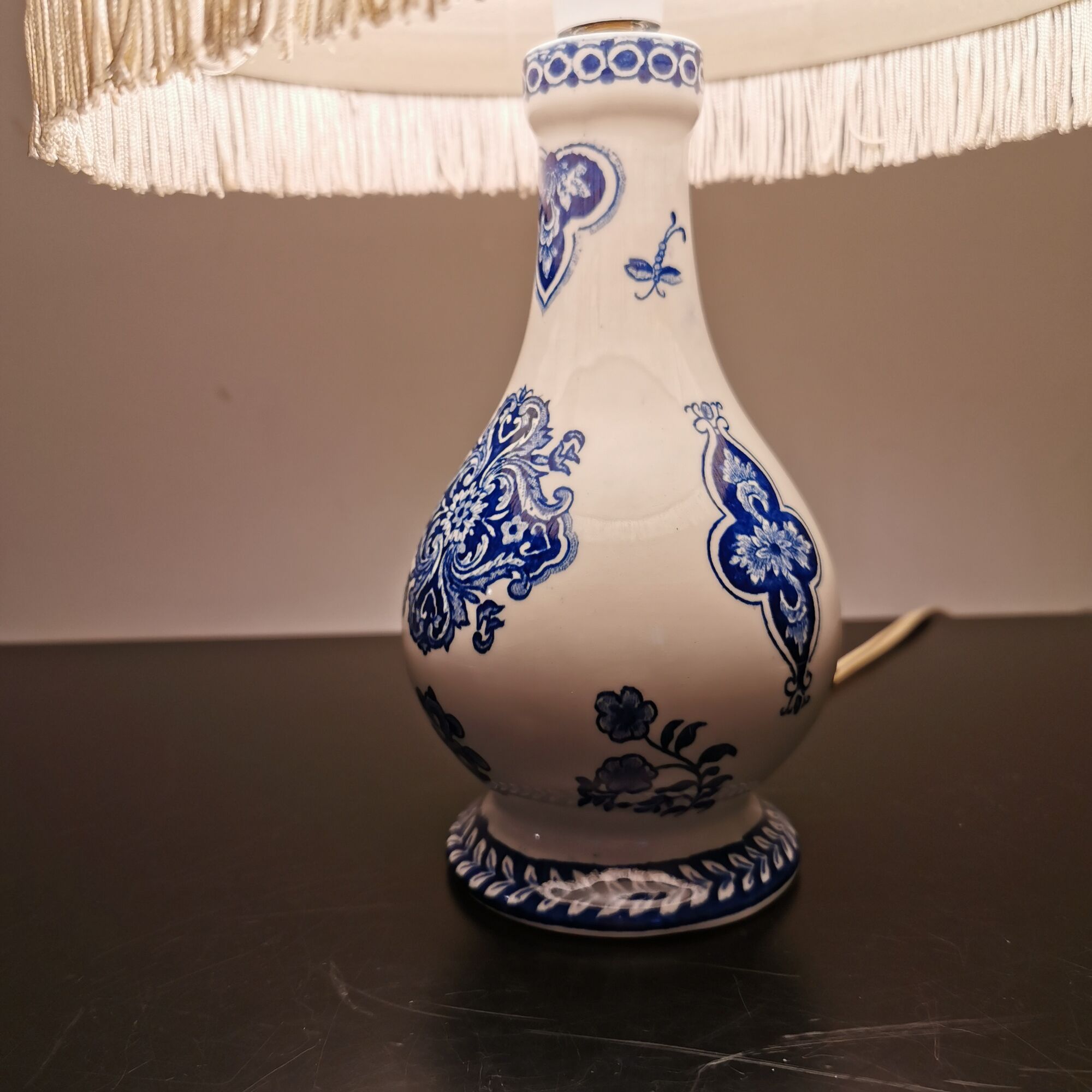 Gien porcelain lamp fringed lampshade