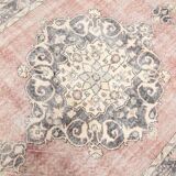 Pale Red & Cream Classic Vintage Rug, 202x325Cm