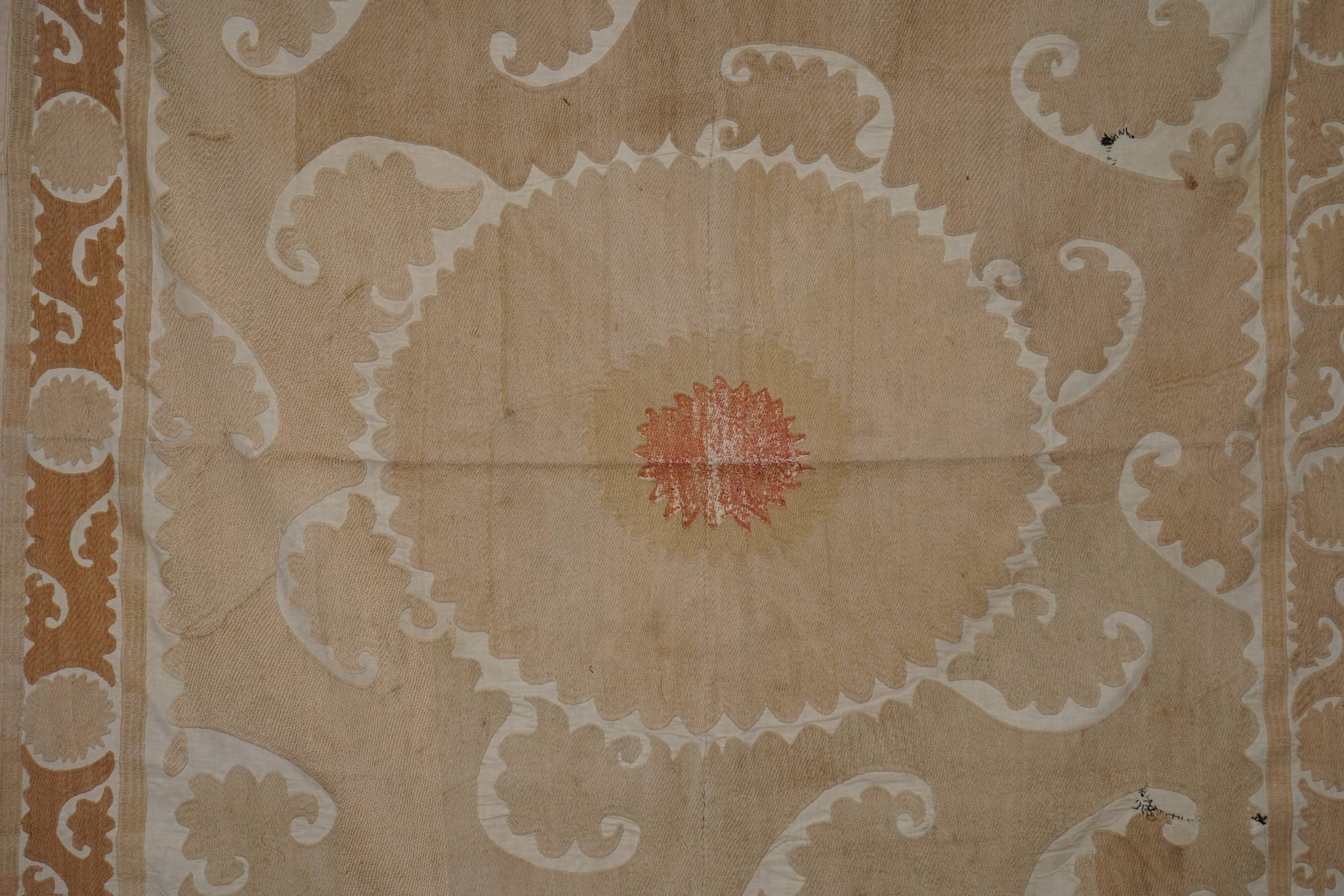Vintage Turkish hand-knotted rug 141x146 cm