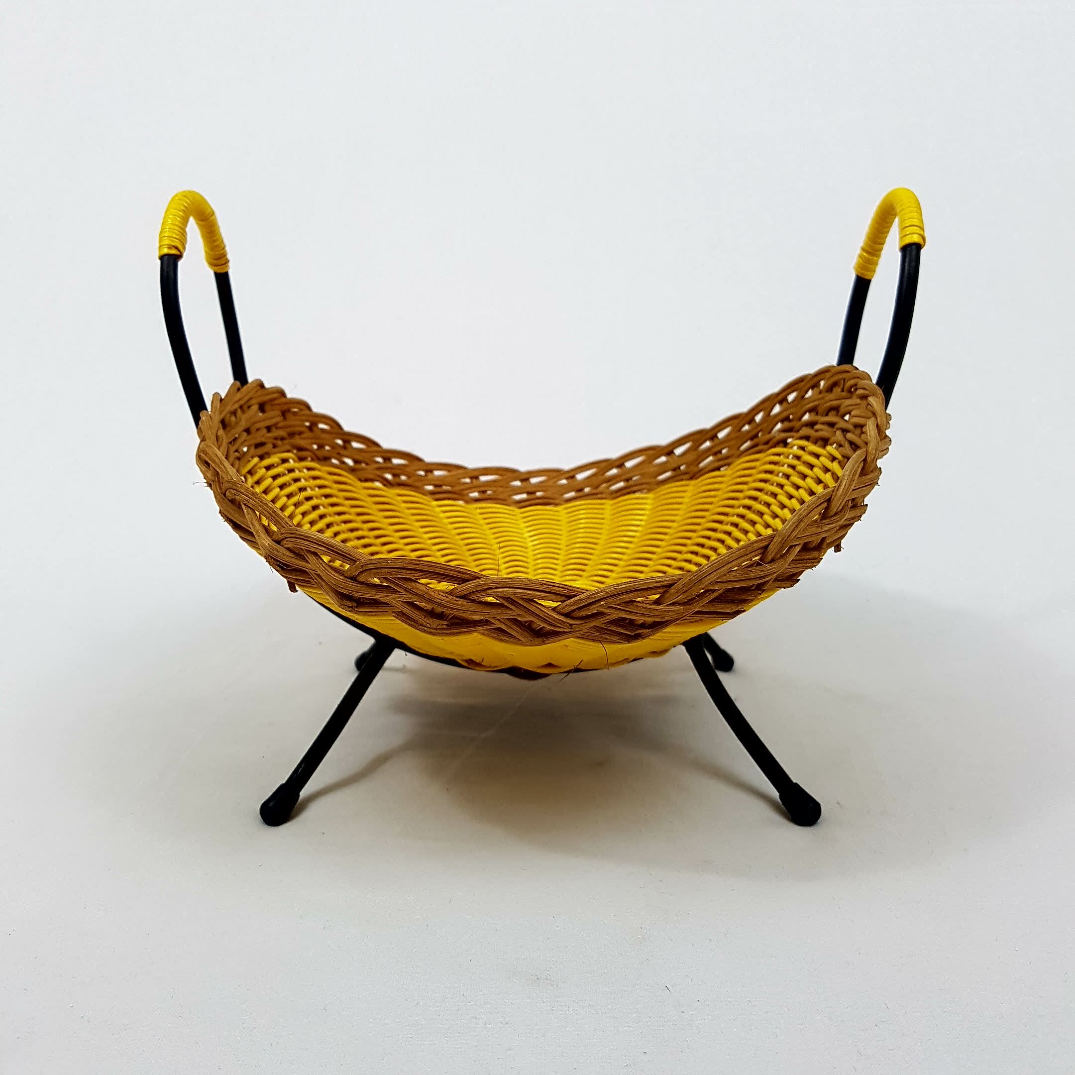 Corbeille a fruits scoubidou jaune