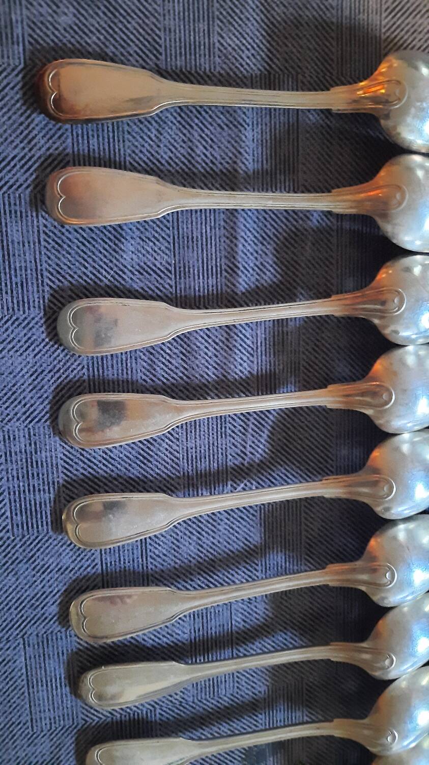 12 silver-plated soup spoons