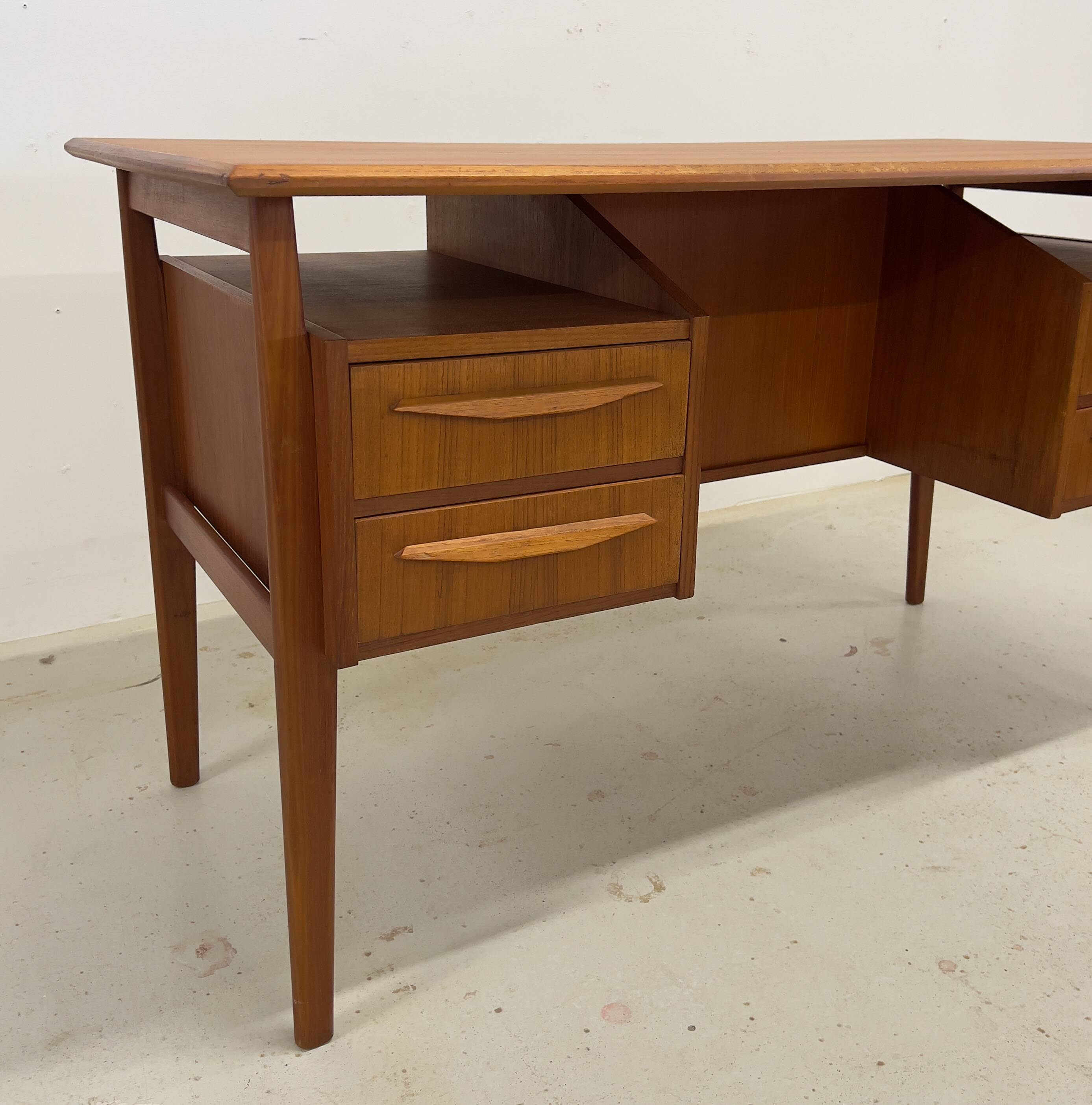 Teak Desk By Gunner Nielsen For Tibergaard, 1960s.