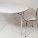 Table en formica ronde pliante et sa chaise