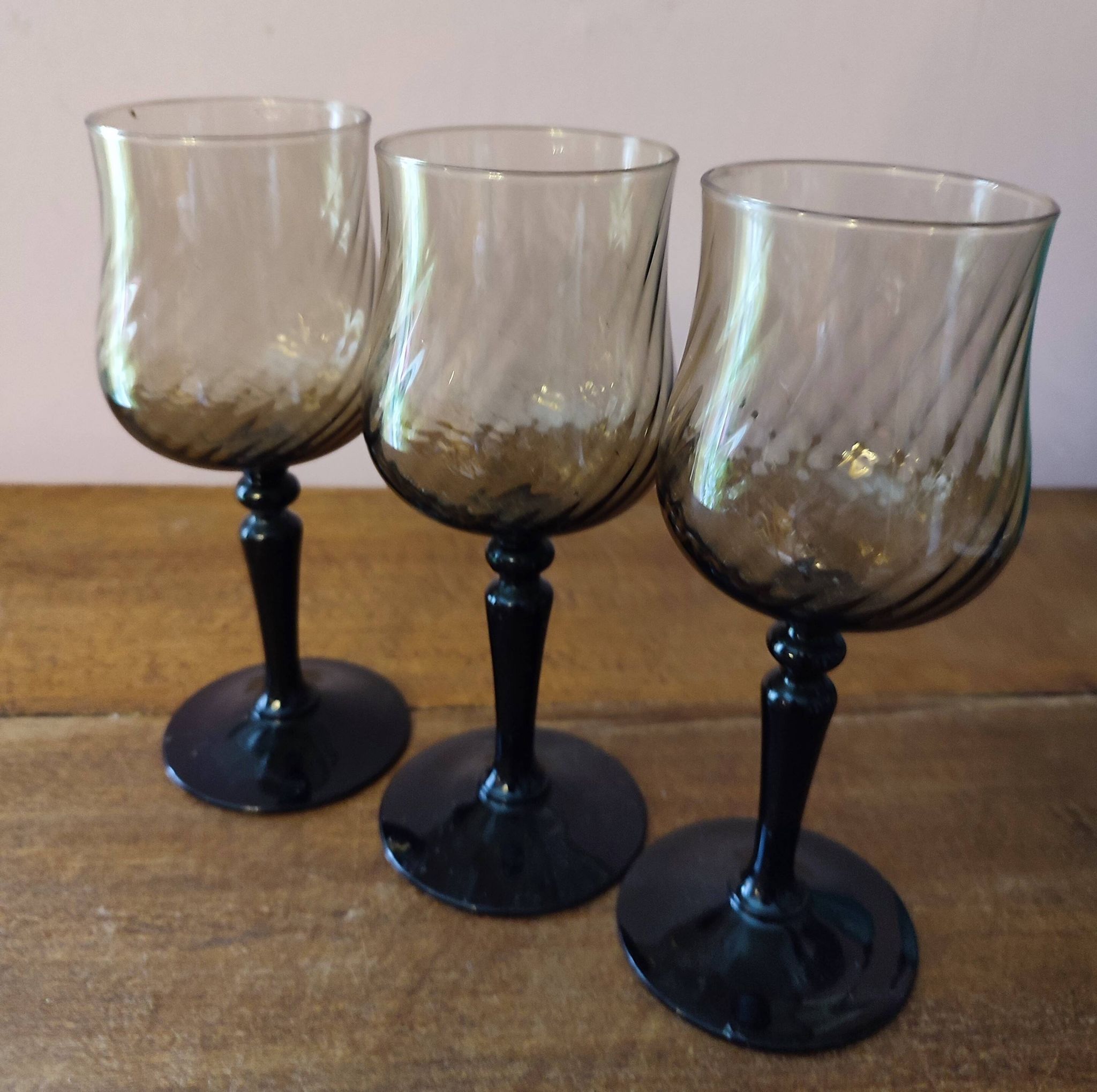Set of 3 amber glasses