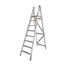 Painter's stepladder