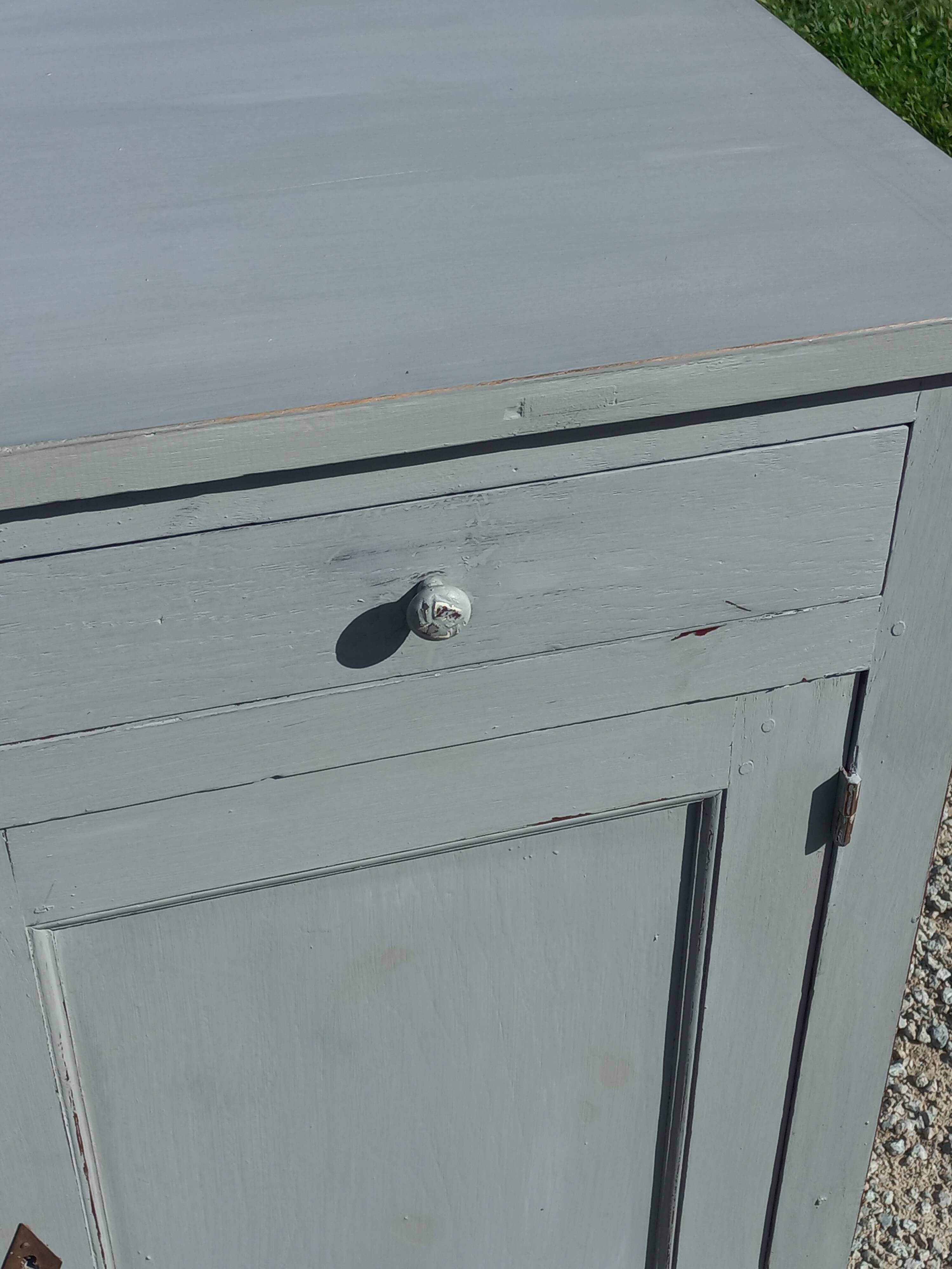 Parisian sideboard in oak and walnut 2 doors 2 drawers from the 20s