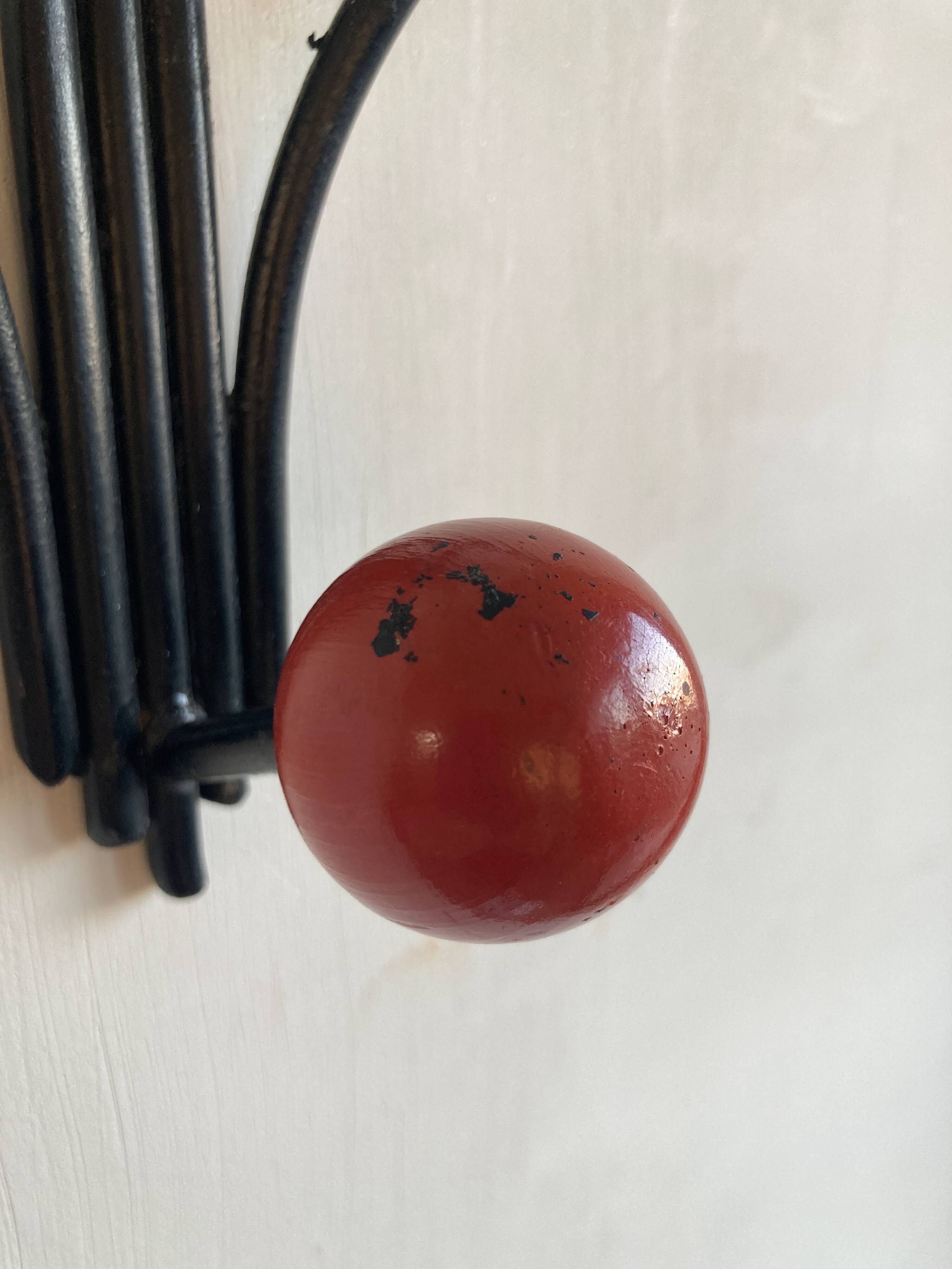 Wall mounted coat rack
