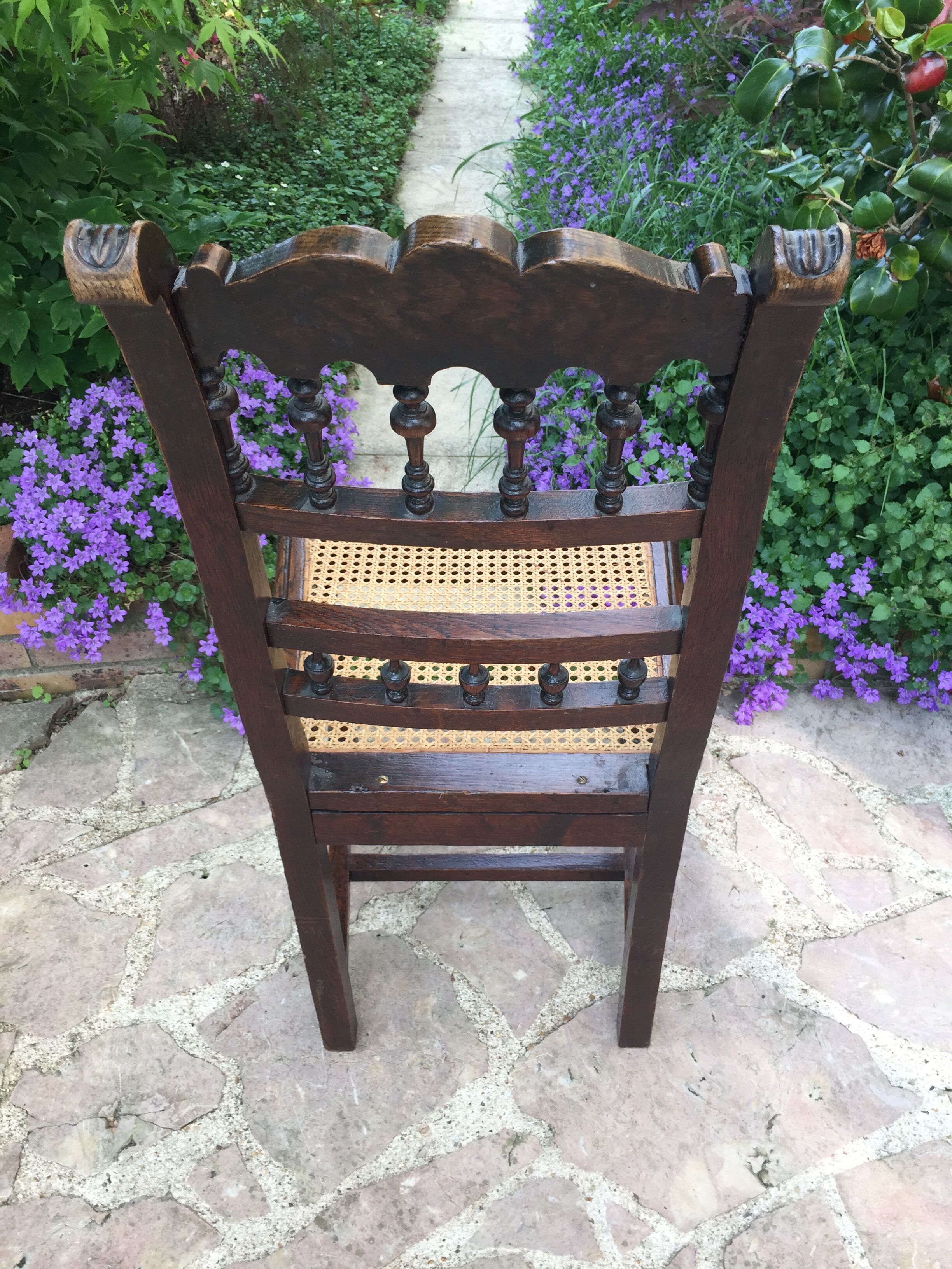 Old wooden and sitting chair chania