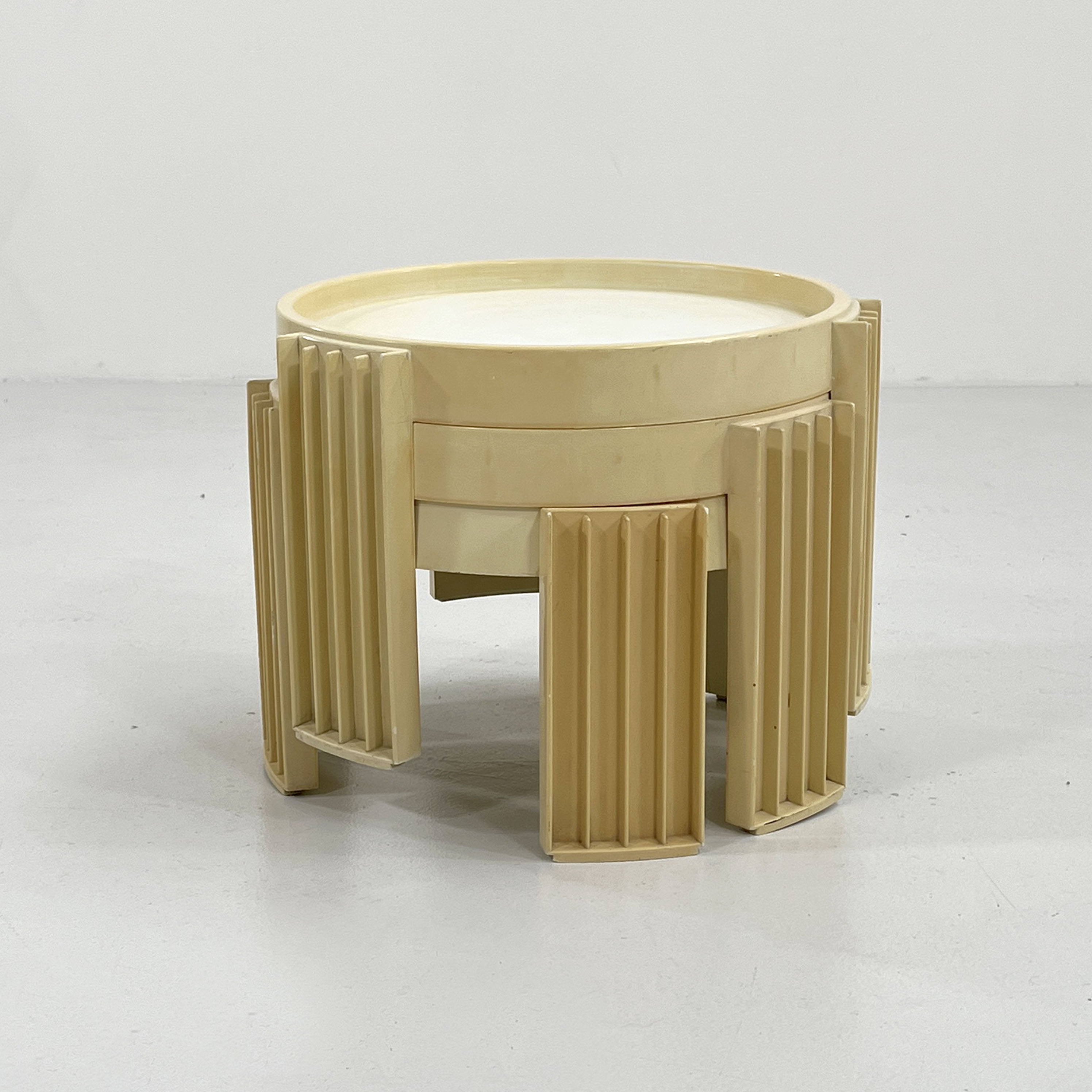 Marema nesting tables by Gianfranco Frattini for Cassina, 1960s