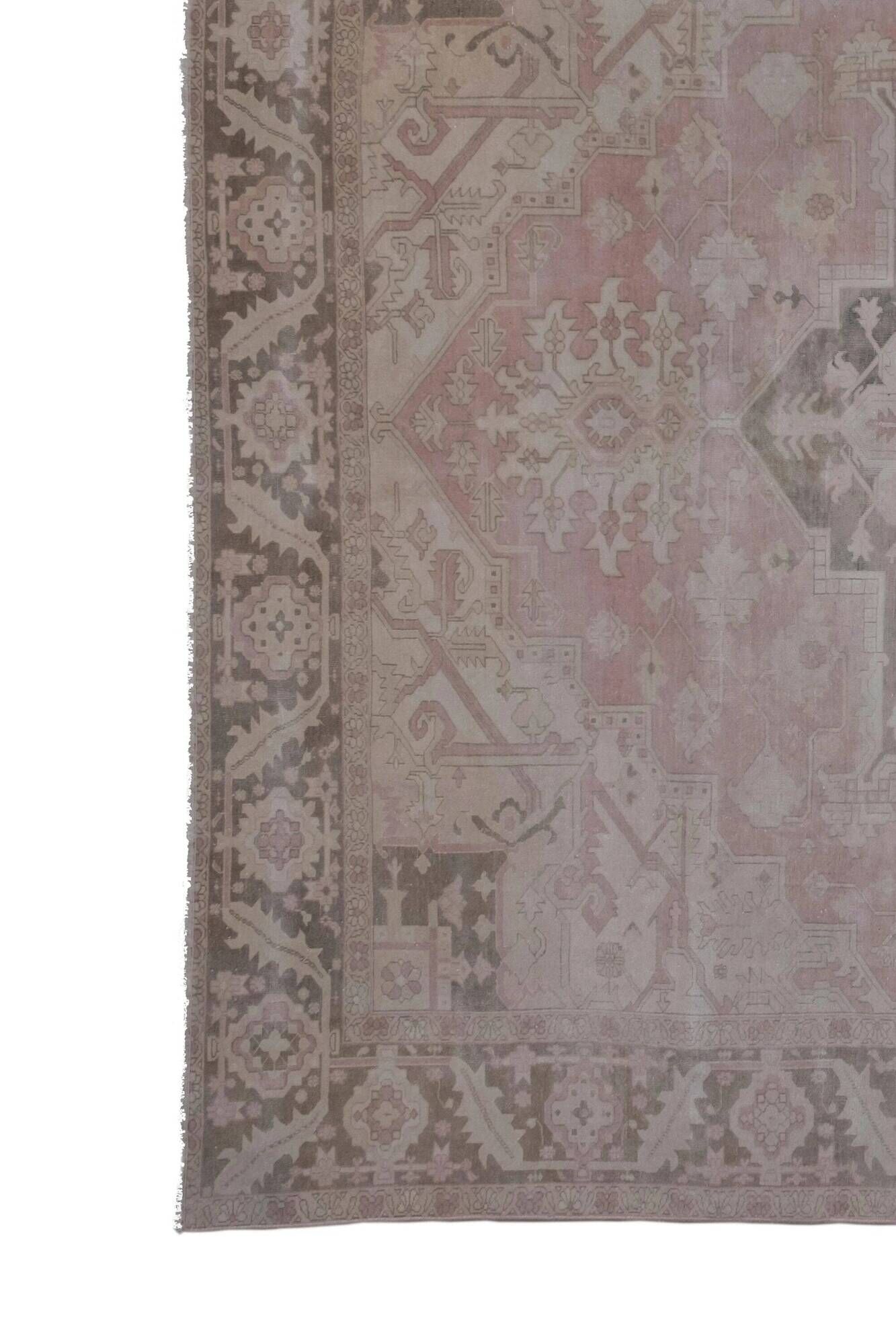 Vintage Turkish handmade rug 253x326 cm