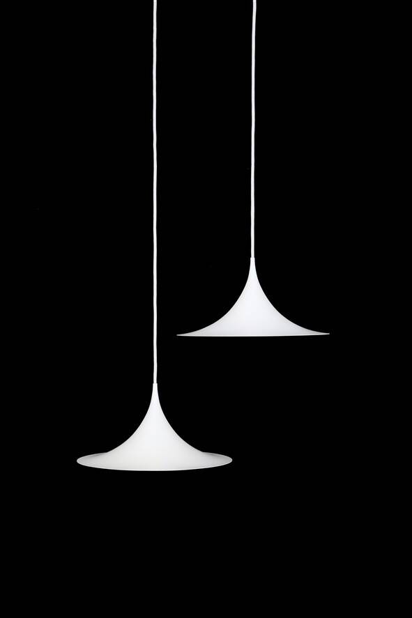Ensemble de 2 lampes suspendues 'Semi' 38 cm Fog & Mørup / Torsten Thorup / Claus Bonderup / design danois moderne