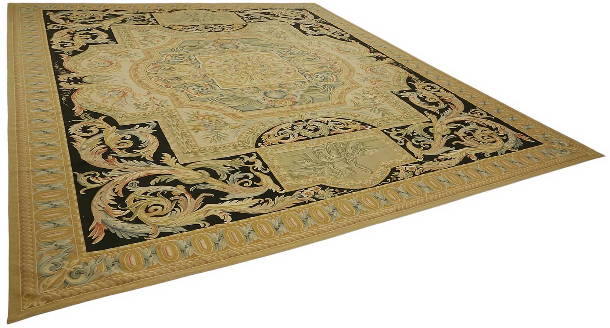 Handmade European Vintage Aubusson Kilim 370 cm x 446 cm